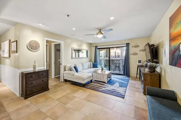 4007 Everts ST #4D, San Diego, CA 92109