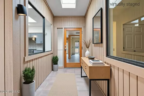 1236 W Camino Del Pato, Green Valley, AZ 85622