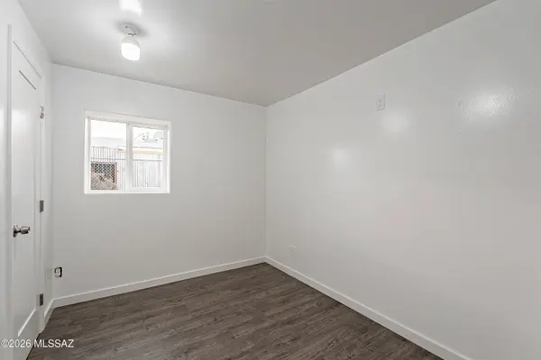 1466 W Saint Marys Road, Tucson, AZ 85745