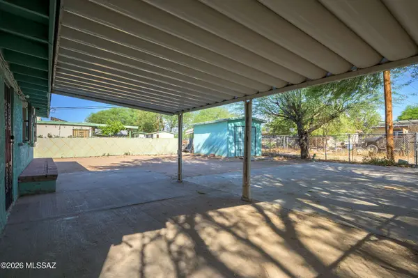 325 W Santa Paula St, Tucson, AZ 85706