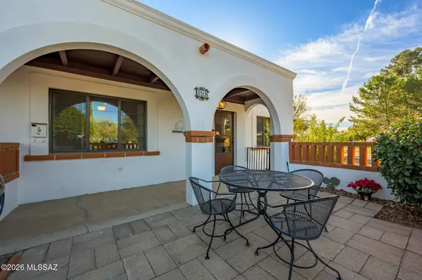 261 S Paseo Tierra, Green Valley, AZ 85614