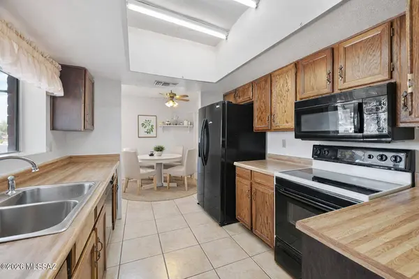 413 W San Ignacio, Green Valley, AZ 85614