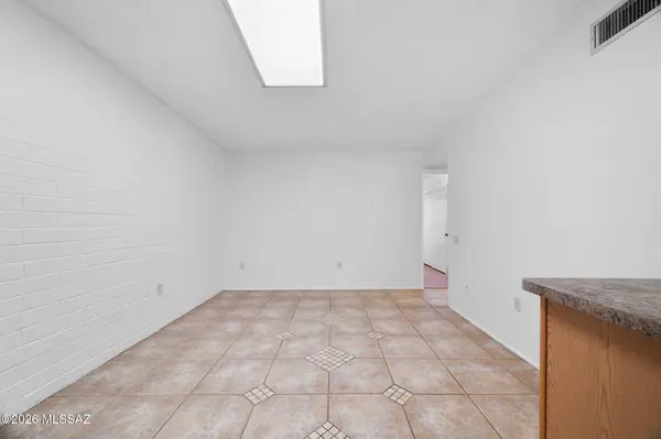 1018 Cll De La Temporada, Green Valley, AZ 85614