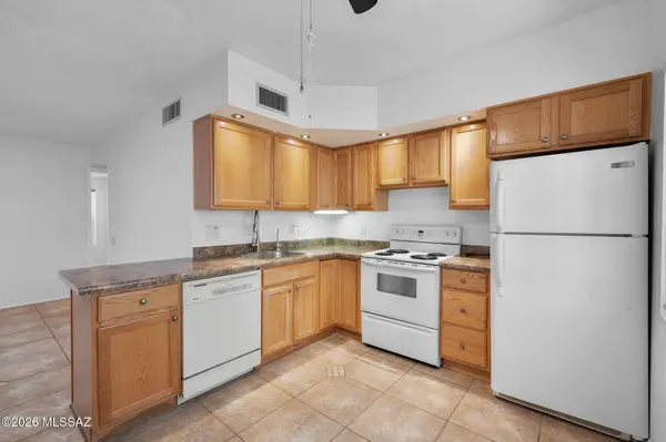 1018 Cll De La Temporada, Green Valley, AZ 85614