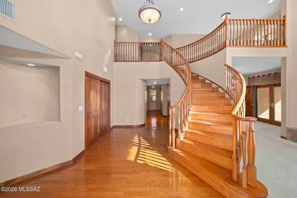 3380 S Hunters Run, Tucson, AZ 85730