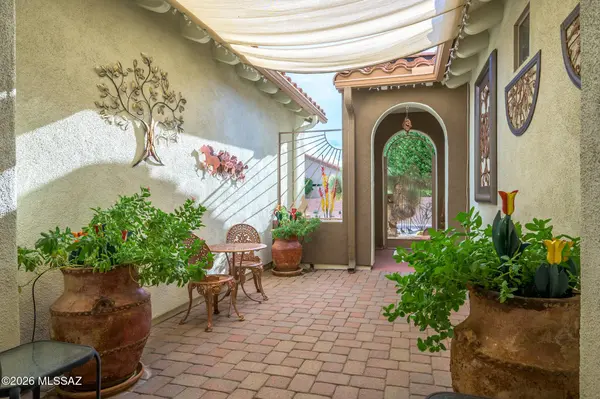 660 N Alexis Loop, Green Valley, AZ 85614