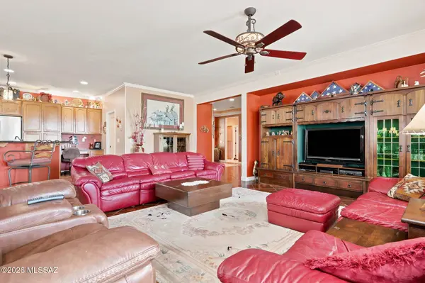 660 N Alexis Loop, Green Valley, AZ 85614