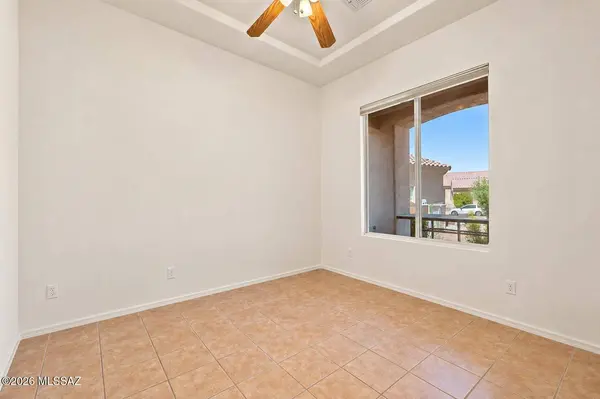 333 W Continental Vista Pl, Green Valley, AZ 85614