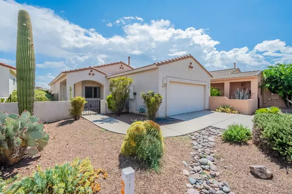 2265 S Via Espinosa, Green Valley, AZ 85614-1489