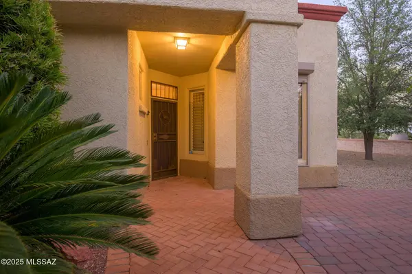 4594 S Moon River Place, Green Valley, AZ 85622