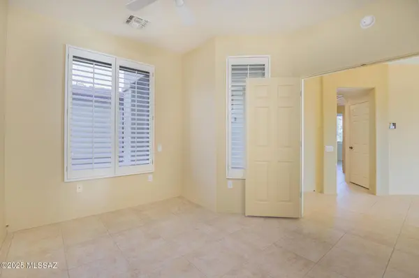 4594 S Moon River Place, Green Valley, AZ 85622