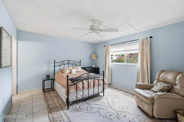 2876 S Calle Flamenco, Green Valley, AZ 85622