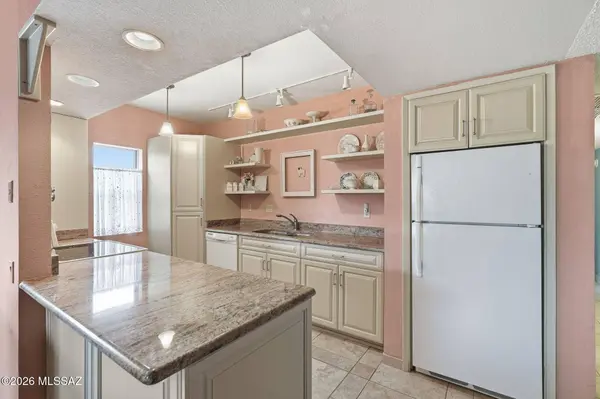 2876 S Calle Flamenco, Green Valley, AZ 85622