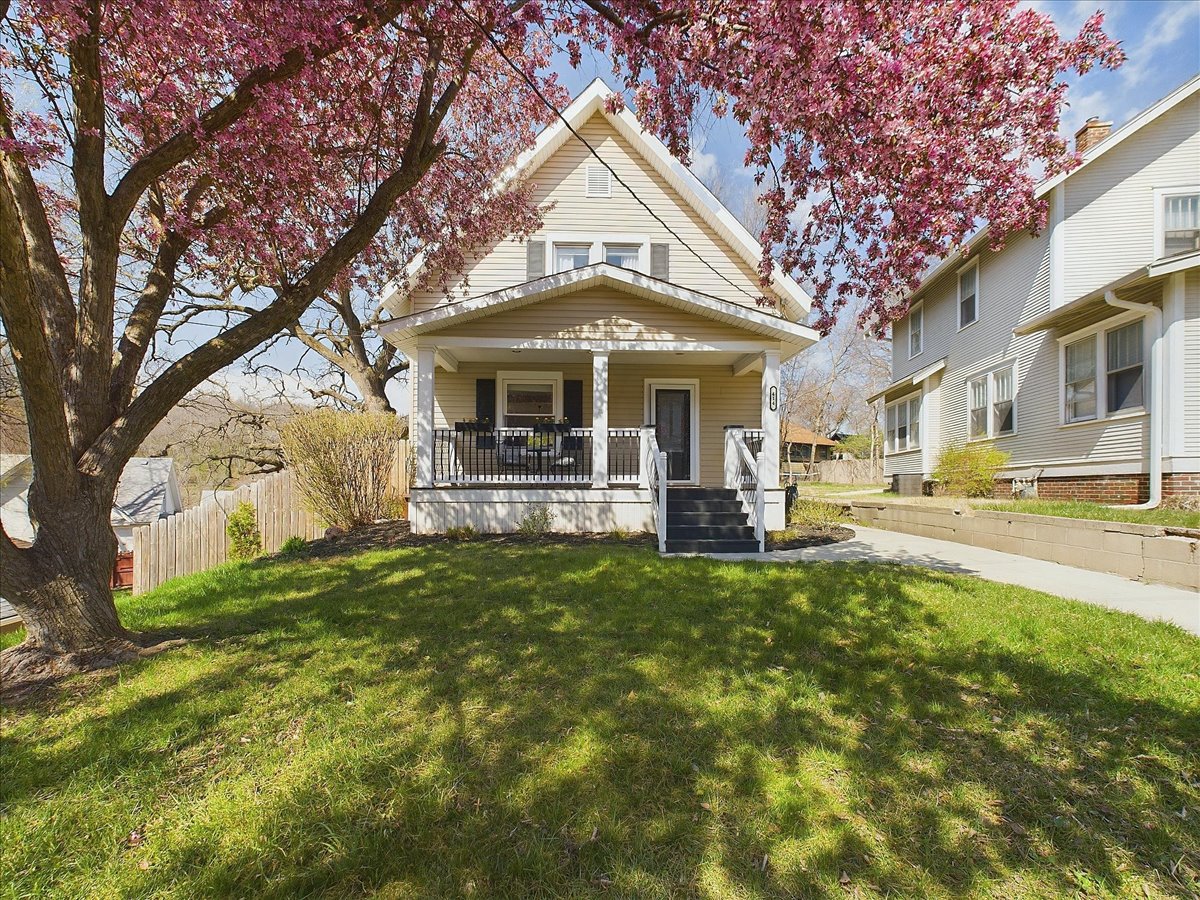 Single-family home in Council Bluffs, Iowa, eligible for IFA first-time homebuyer programs.