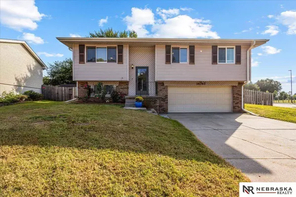 14743 Gertrude Street, Omaha, NE 68138