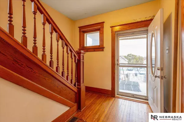 5408 S 22nd Street, Omaha, NE 68107