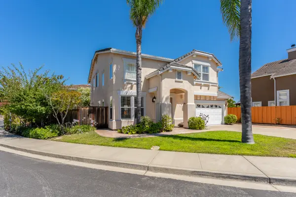 949 Toulouse Way, Martinez, CA 94553-7200