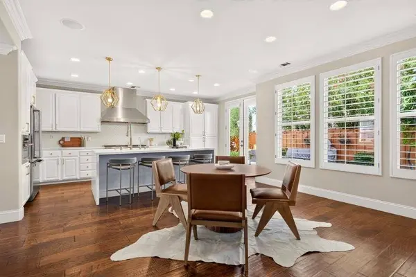 949 Toulouse Way, Martinez, CA 94553-7200