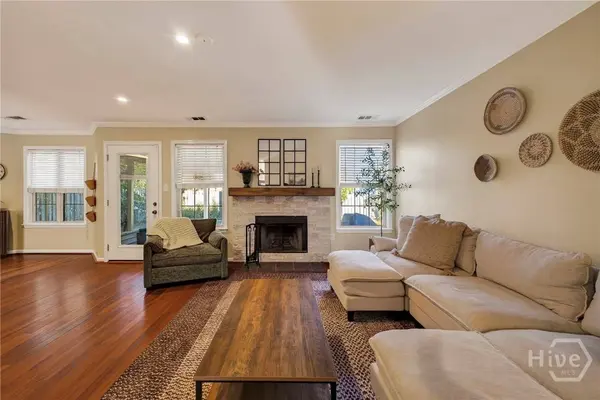 555 Oemler LOOP, Savannah, GA 31410
