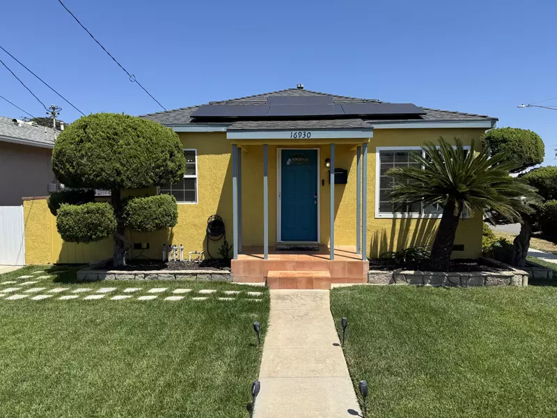 16930 La Salle Ave, Gardena, CA 90247-5343