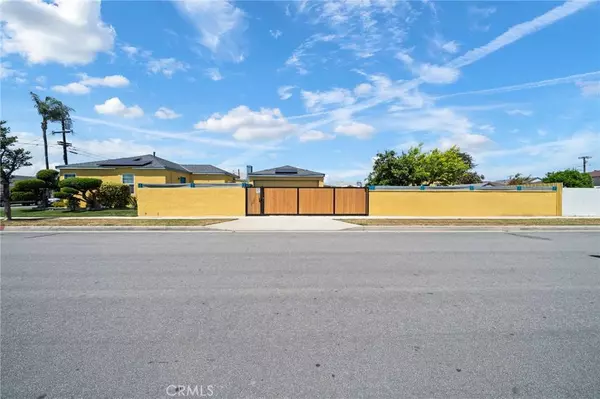 16930 La Salle AVE, Gardena, CA 90247