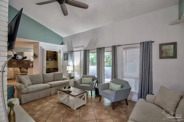 3363 El Prado, Gulf Breeze, FL 32563