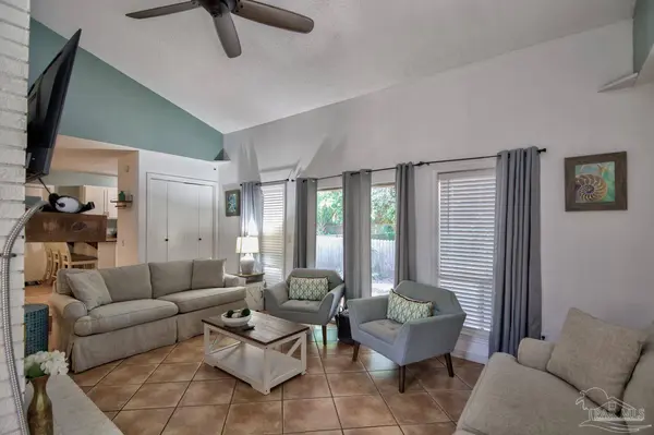 3363 El Prado, Gulf Breeze, FL 32563