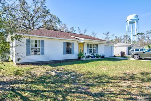 6431 Appaloosa Ave, Milton, FL 32570