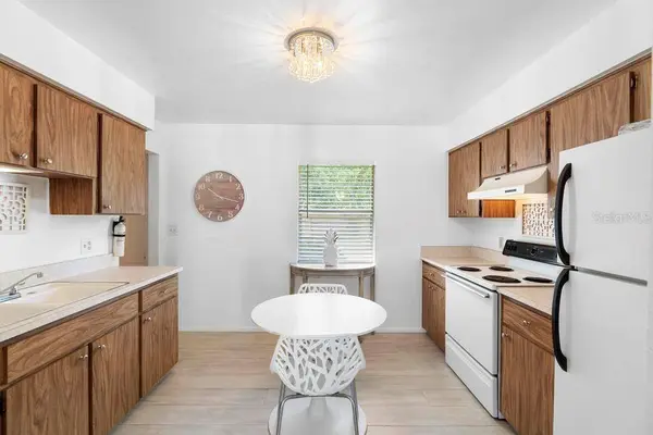 708 WAYNE AVE, New Smyrna Beach, FL 32168