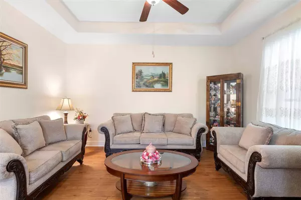 218 WELLINGTON WOODS AVE, Deland, FL 32724