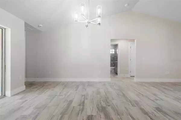 266 BUFORD AVE, Orange City, FL 32763