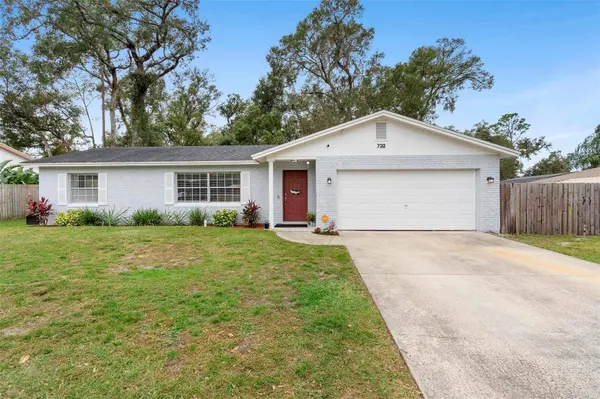 732 MOCKINGBIRD LN, Deland, FL 32720