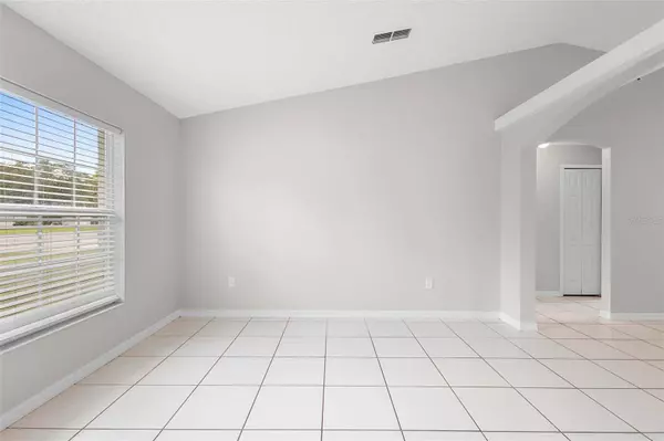 1483 AGATHA DR, Deltona, FL 32725