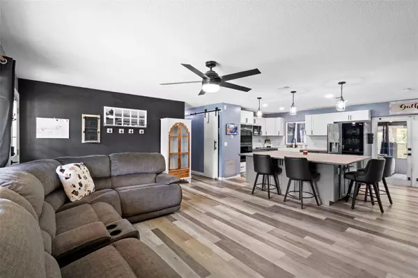 1463 AGATHA DR, Deltona, FL 32725