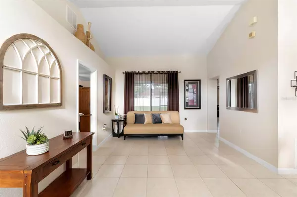 1669 FRUITLAND DR, Deltona, FL 32725