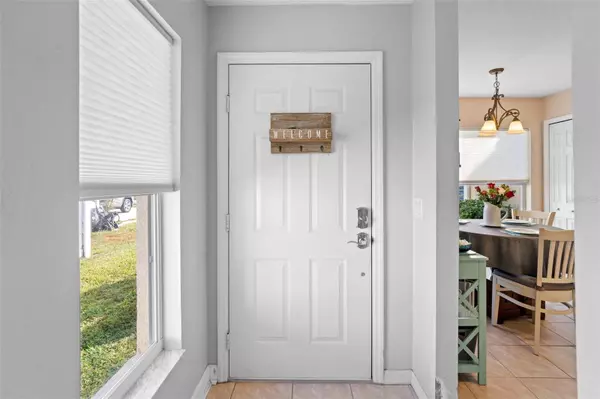 617 FAWN RIDGE DR, Orange City, FL 32763