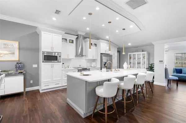 1476 STEEPLECHASE LN, Deltona, FL 32725