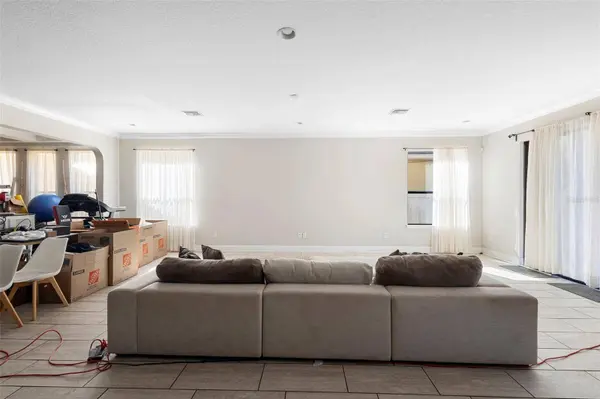 1214 FOUNTAIN COIN LOOP, Orlando, FL 32828