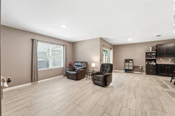 121 OLD MILL POND RD, Edgewater, FL 32141