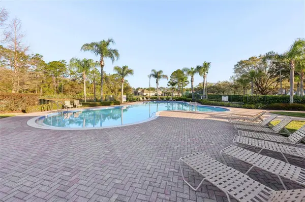 9223 SHADOW PINAR CT, Orlando, FL 32825