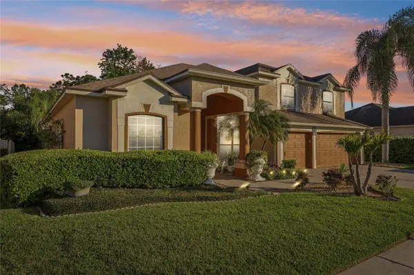 9223 SHADOW PINAR CT, Orlando, FL 32825