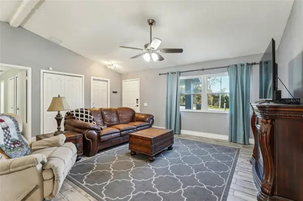 2129 E GLORIA DR, Deltona, FL 32725