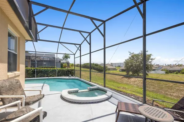 253 CALABAY PARC BLVD, Davenport, FL 33897
