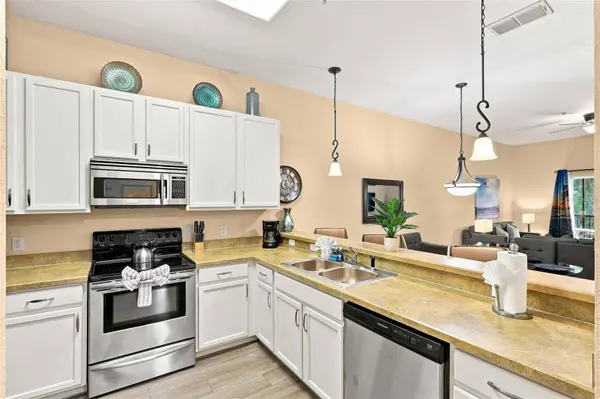 708 GRAN BAHAMA BLVD, Davenport, FL 33897