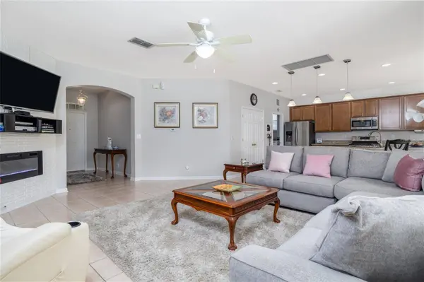 307 RAVENSHILL WAY, Deland, FL 32724