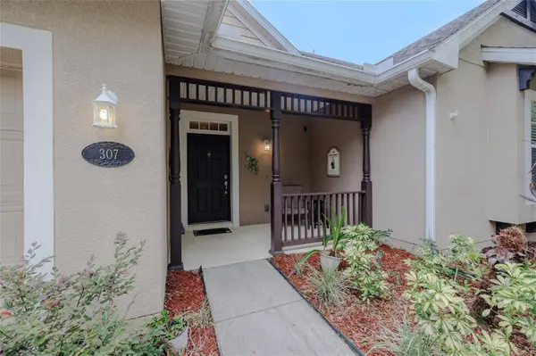 307 RAVENSHILL WAY, Deland, FL 32724