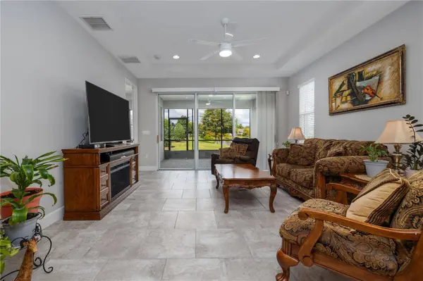 1547 LAMBROOK DR, Deland, FL 32724