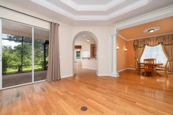 314 W LAKE VICTORIA CIR, Deland, FL 32724