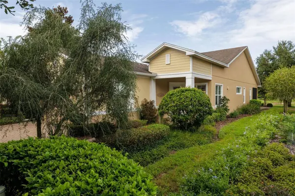 413 CYPRESS HILLS WAY