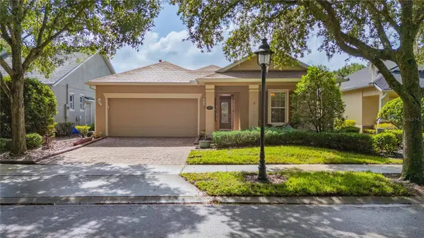 1594 LINCOLNSHIRE DR, Deland, FL 32724